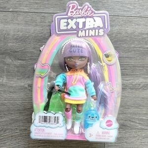 Barbie Extra Minis Doll (5.5 in) Fashion & Accessories, with Doll Stand - New